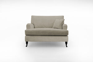 Knapwell Loveseat